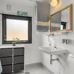 Haelf - 600m From The Sea By Interhome