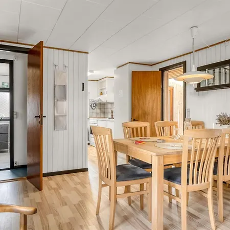 Holiday home Haelf - 600m From The Sea By Interhome *