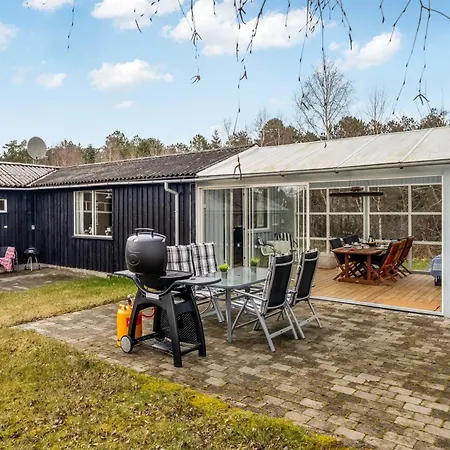 Haelf - 600m From The Sea By Interhome Holiday home *